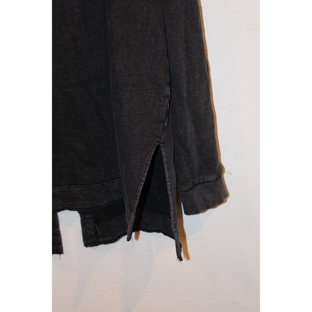 Anthropologie Pilcro Split Hem Tunic Distressed Sweatshirt size medium - Picture 5 of 10